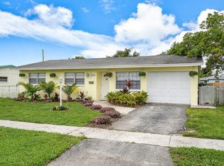 3398 Capri Rd, Palm Beach Gardens, FL 33410