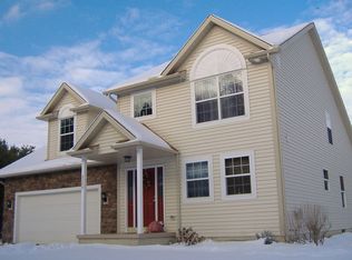 9260 Malibu Rd NE, Minerva, OH 44657