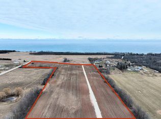 2101 Lake Shore Rd, Grafton, WI 53024