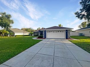 133 Towering Pines Dr, Lakeland, FL 33813