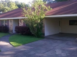 319 Elmwood Dr, Lafayette, LA 70503