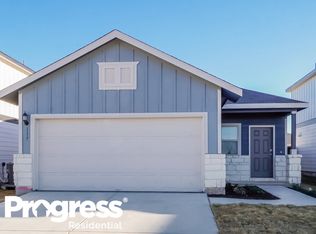 117 Cobb Branch Dr, Maxwell, TX 78656