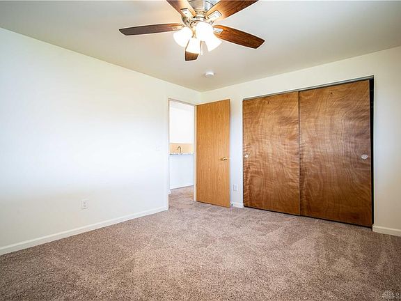 4th image of 5466-5468 Bromwick Dr