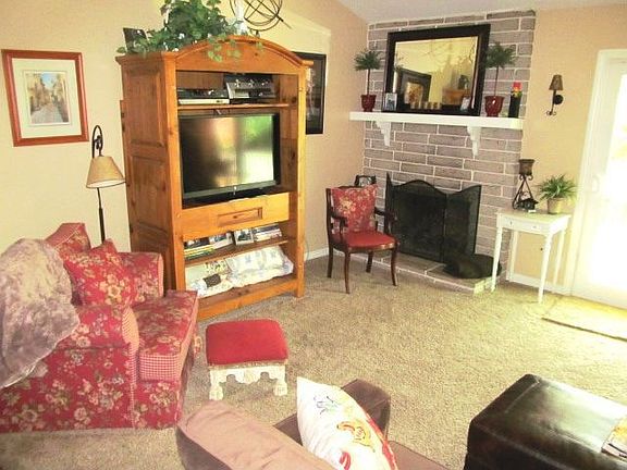 Living room with fireplace