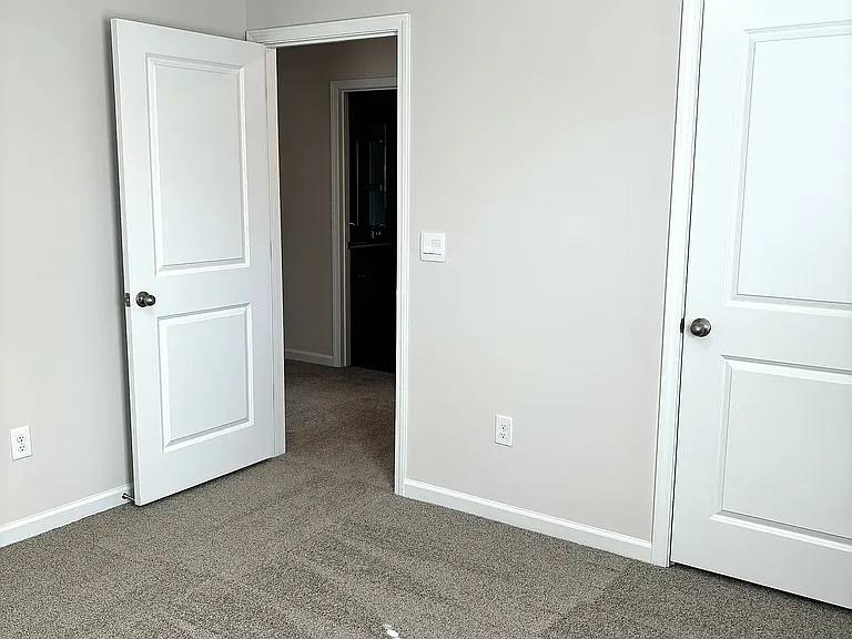 100 Kelsey Ct — Photo 48