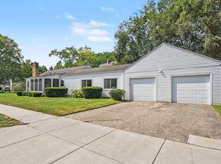 363 S Sunnyside Ave, South Bend, IN 46615