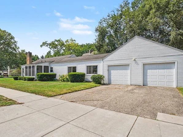 363 S Sunnyside Ave, South Bend, IN 46615