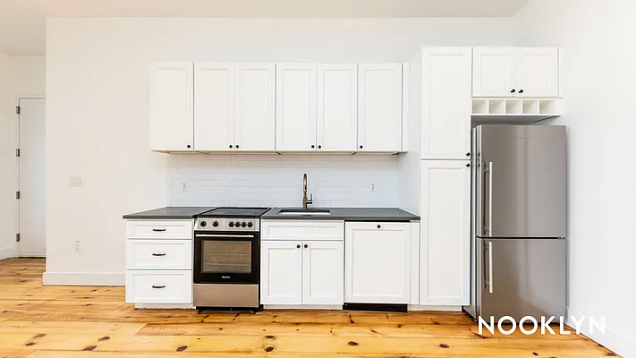 Rented by Nooklyn NYC LLC | media 107