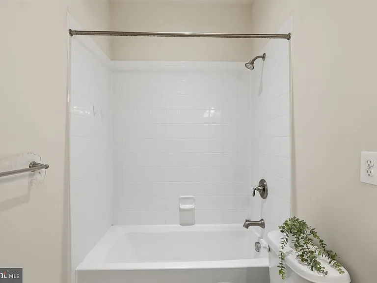 3765 William Daves Rd — Photo 20