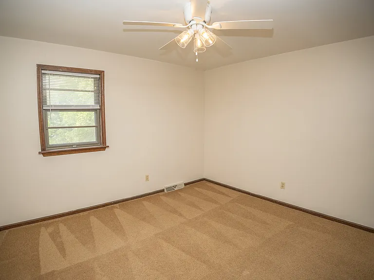 455 Hutton Ln #A — Photo 17