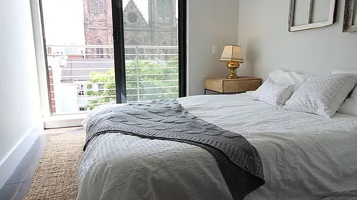 Rented by Nooklyn NYC LLC | media 4