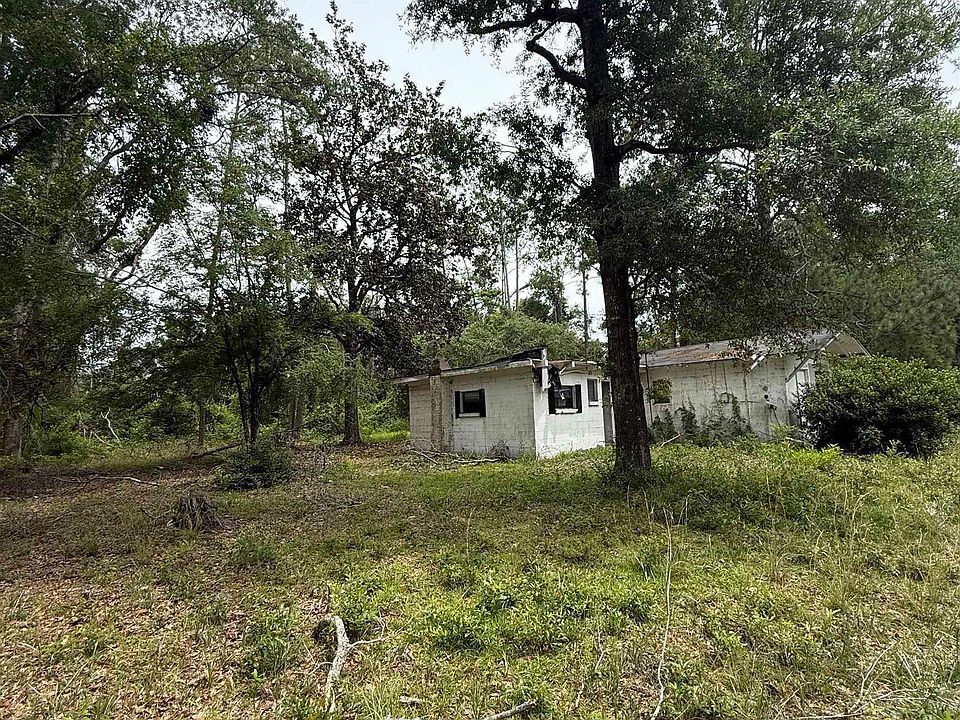 2nd image of 8637 Wakulla Springs Rd