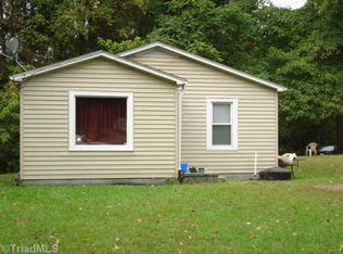 847 Robinson Cir, Reidsville, NC 27320