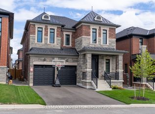 17 Kinburn Cres, Vaughan, ON L3L0E9