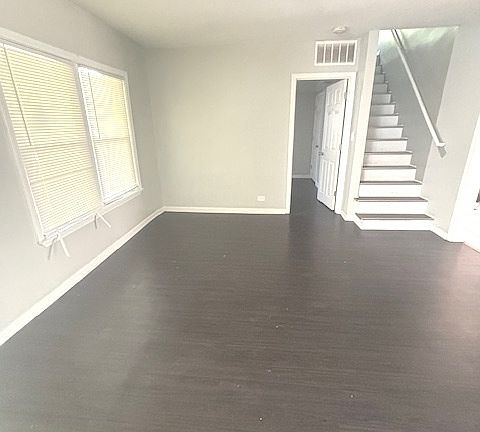 3rd image of 3355 W 161st St