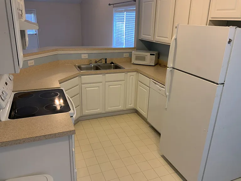 127 Linville Ct — Photo 6