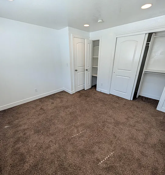 1000 E Center St #1 — Photo 16
