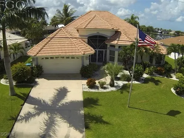2042 Four Mile Cove Pkwy, Cape Coral, FL 33990