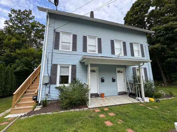 19 Hull St #19, Seymour, CT 06483