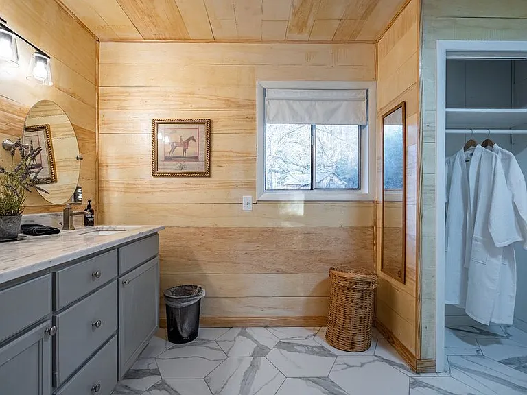 4215 Blue Ridge Dr #4 — Photo 3