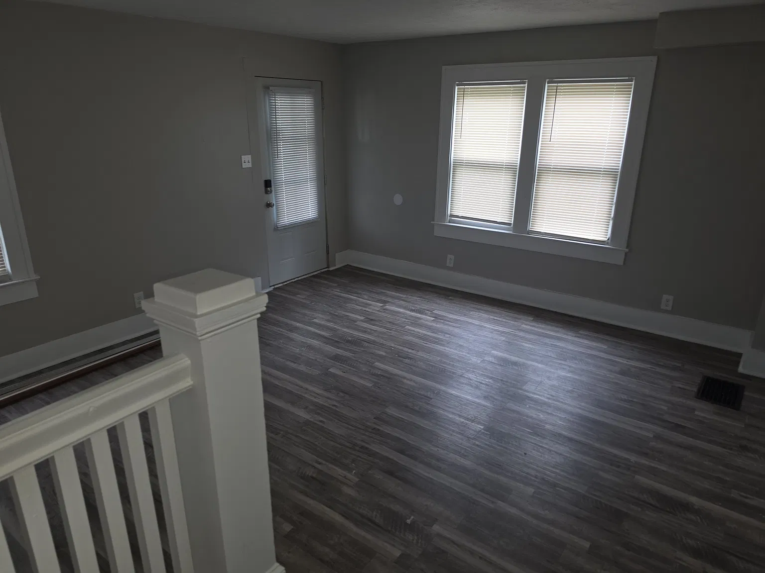 Grand Ave - 35 — Photo 3