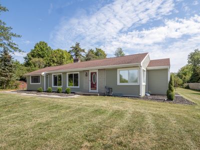 641 10th St, Plainwell, MI, 49080