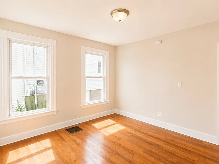 48 Fulton St #1 — Photo 15