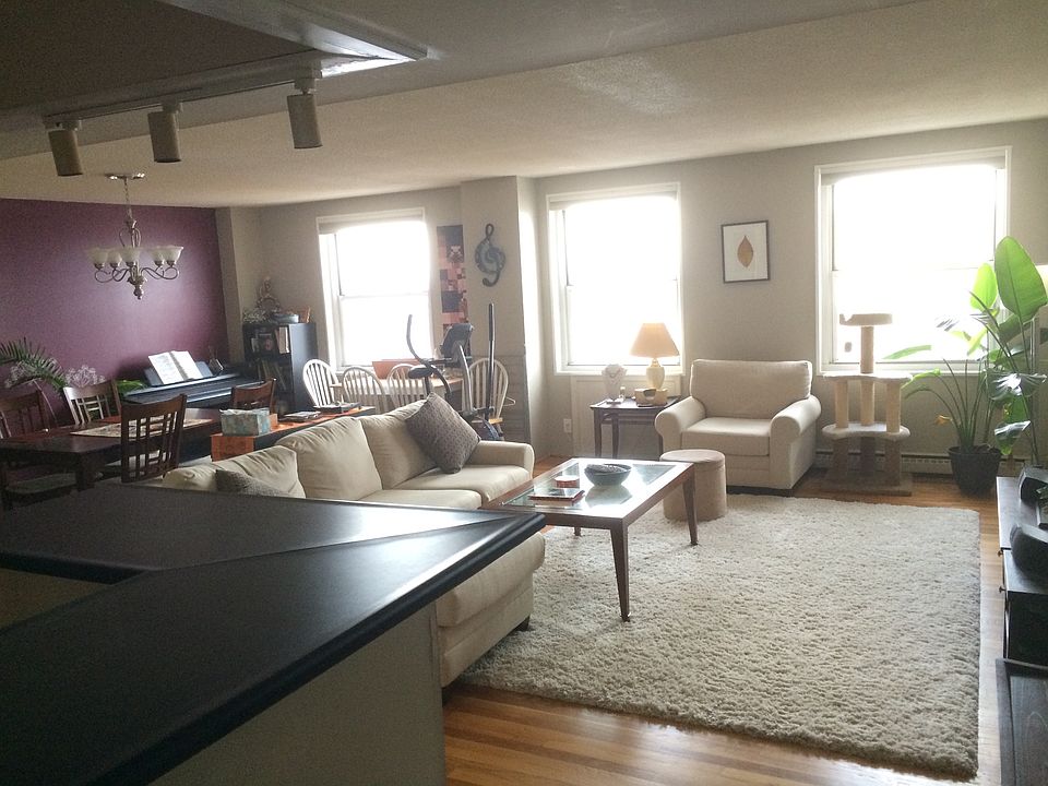 Living/ dining 1