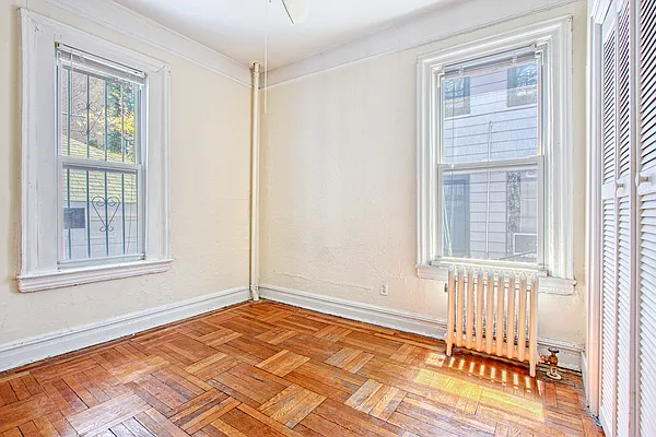 Rented by Douglas Elliman | media 21