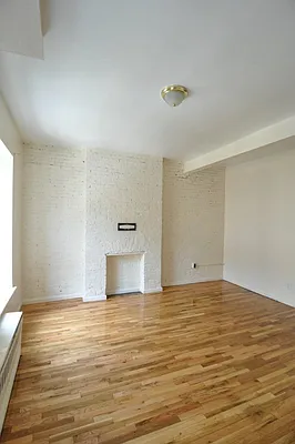 Rented by Bohemia Realty Group | media 7