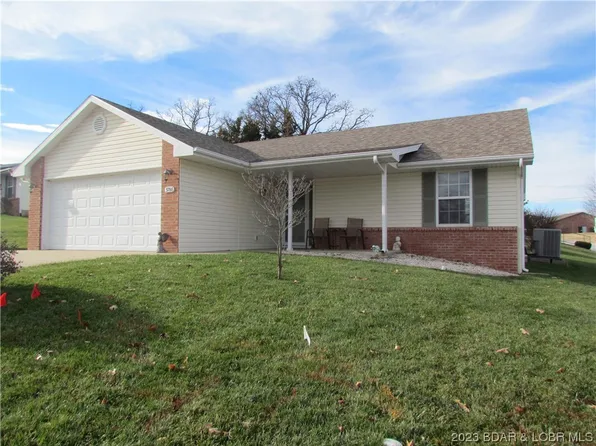 3786 Brookfield Ln, Osage Beach, MO 65065