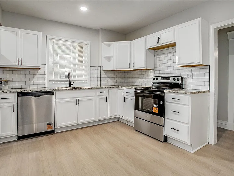 3408 Bellefontaine Ave — Photo 14