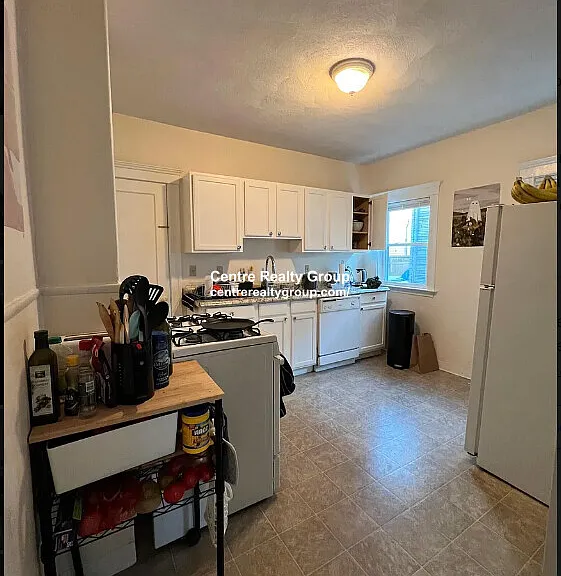 12 Pinkham Rd #1 — Photo 2