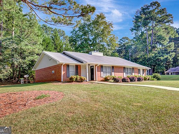 2nd image of 105 Belle Dr #115