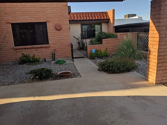 4th image of 348 W Camino Del Sonador