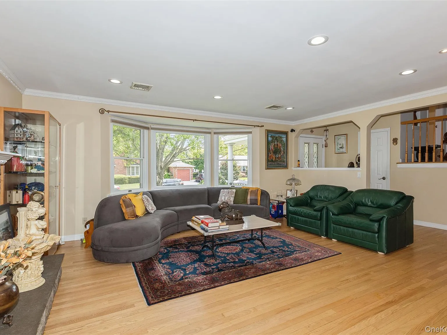4 bed, 3.0 bath, 2608 sqft, $7,800 — Photo 4