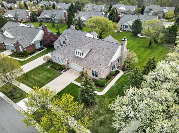 44543 Birchwood Ct, Northville, MI 48168