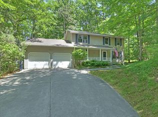 4416 W Timberwood Dr, Traverse City, MI