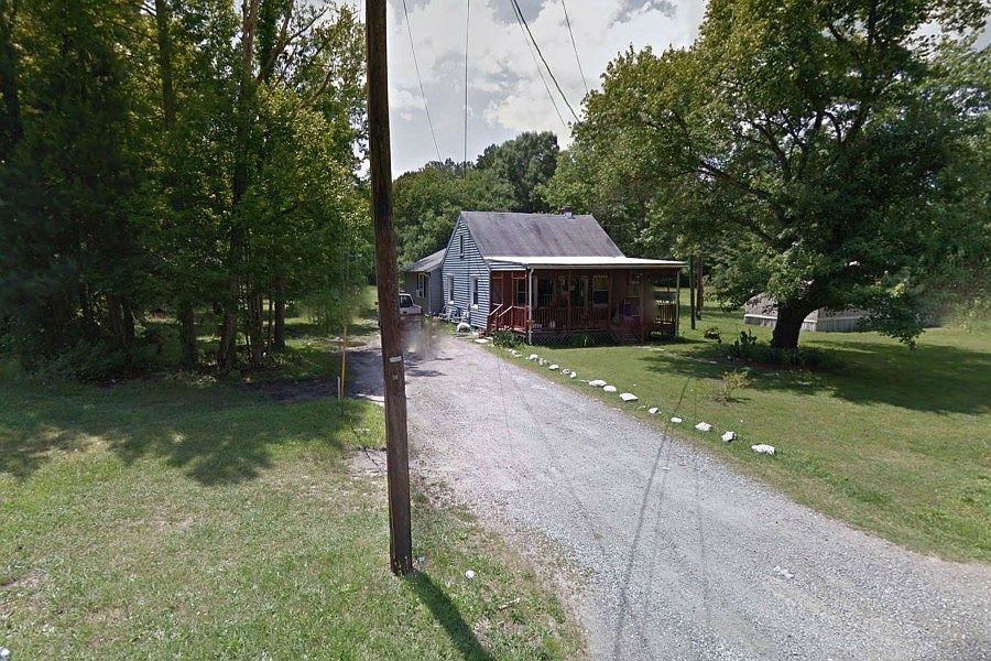 10253 Ashcake Rd, Ashland, VA 23005 | Zillow