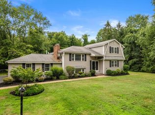 108 Greenwood Rd, Andover, MA 01810
