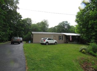 23098 Decorum Rd, Neelyton, PA 17239