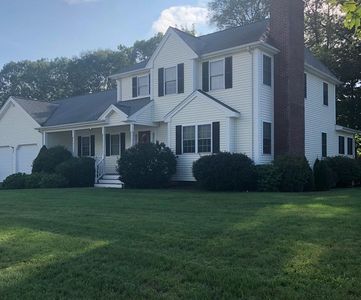 14 Ash Ln, Medway, MA, 02053