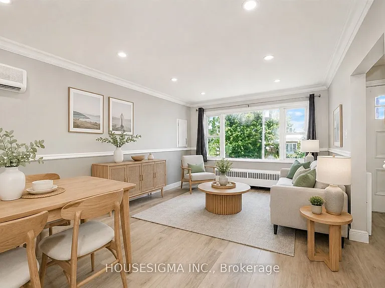 122 Chadburn St — Photo 1