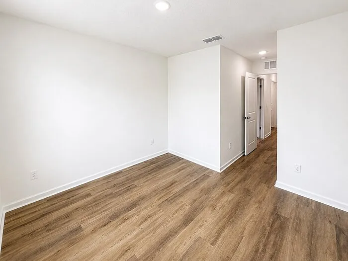 8664 Elmo Rd — Photo 22