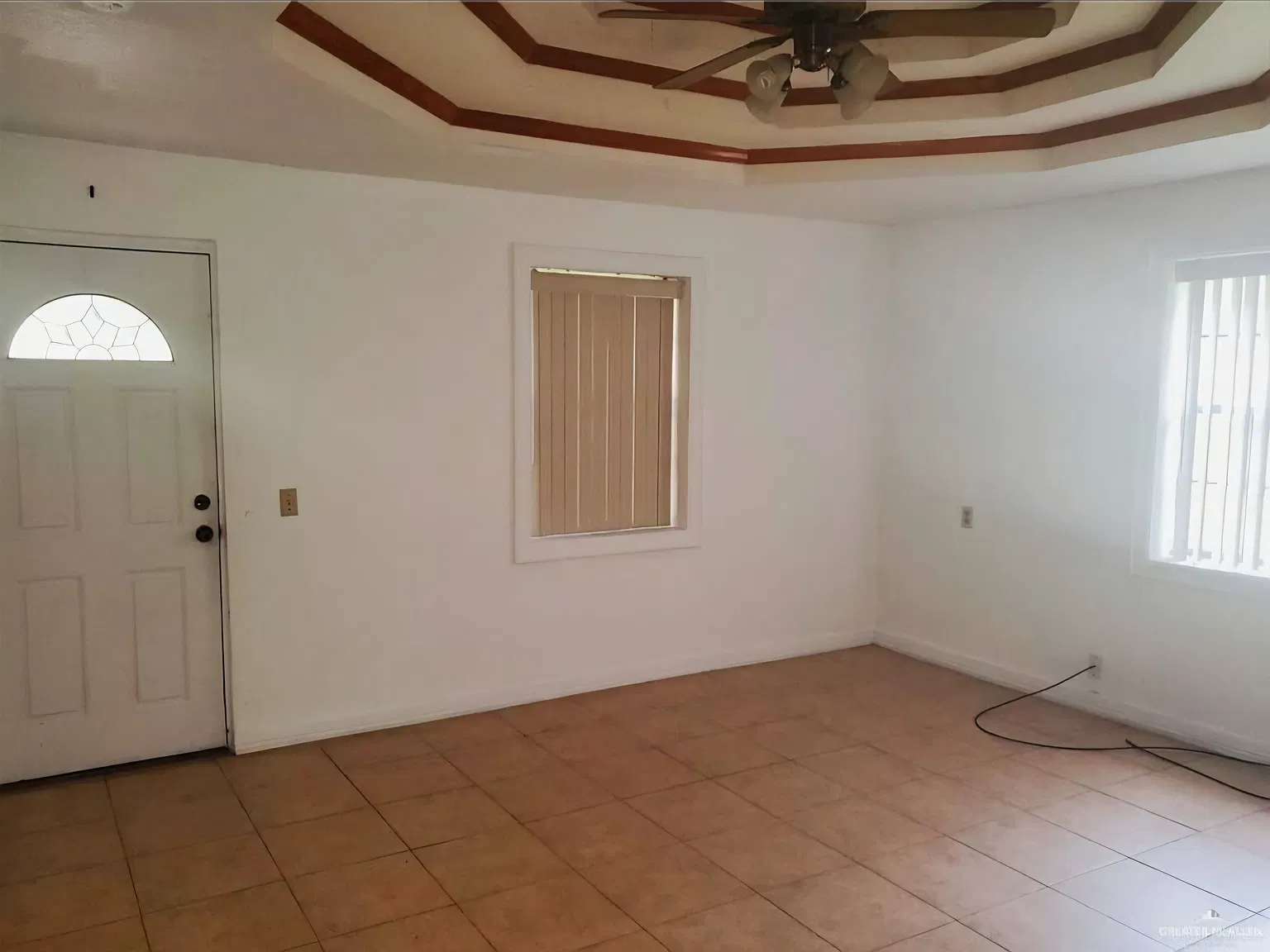 3 bed, 1426 sqft, $1,200 — Photo 3
