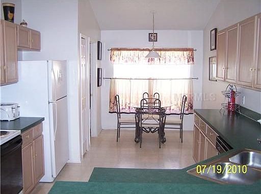 3rd image of 7932 Magnolia Bend Ct