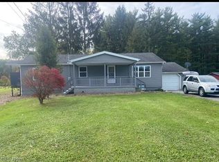 11283 N Palmyra Rd, North Jackson, OH 44451