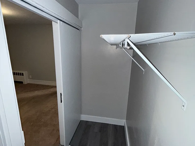 16 Potter Ave #2 — Photo 8