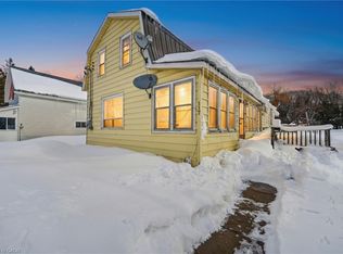 117 Fox St, Penetanguishene, ON L9M 1E2