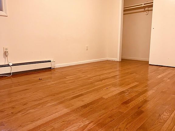 3rd image of 853 Washington St APT 15